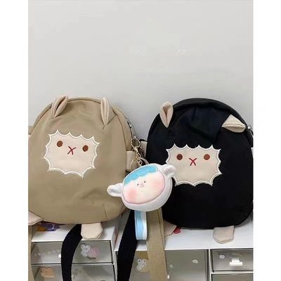 Borsa da 3 tasche con materiale di nylon e chiusura a cerniera
