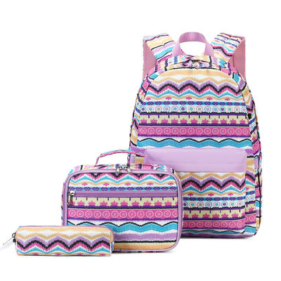 Zaino da donna di nylon morbido, resistente, con due compartimenti principali.
